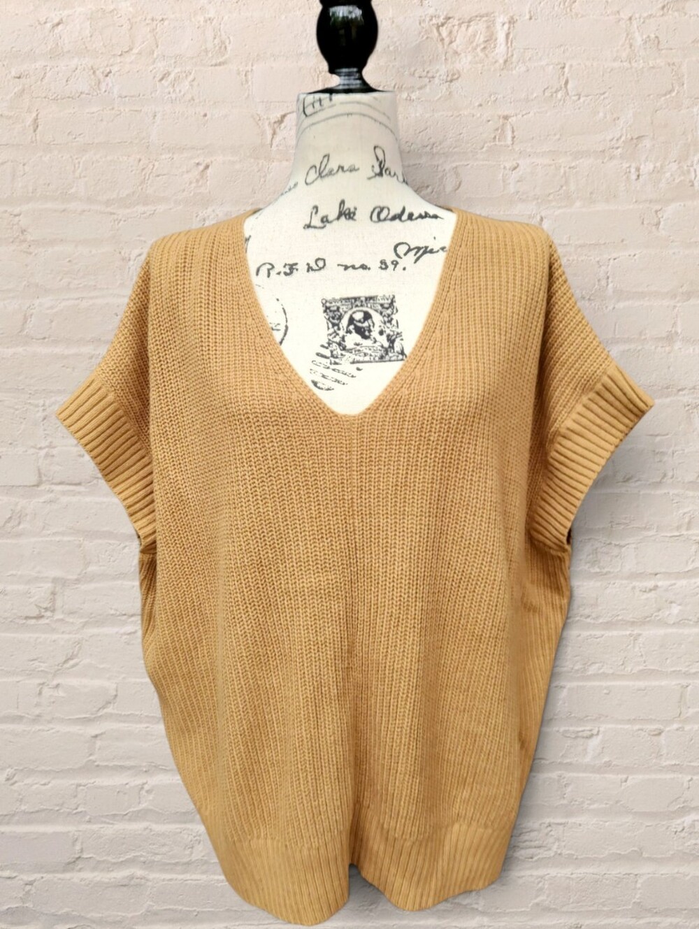 LOFT Mustard Yellow Knit Short Sleeve Sweater V-Neck Oversized Size M